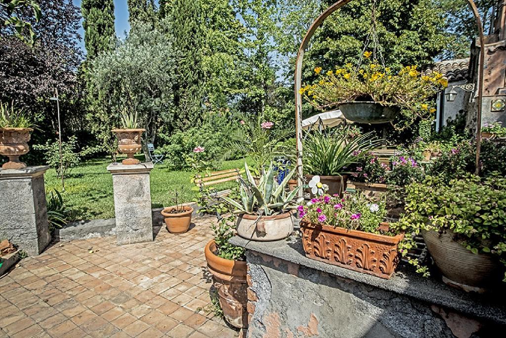 Relais De Charme - B&B Short Lets La Casa Di Francesca Sant'Agata Li Battiati Екстер'єр фото